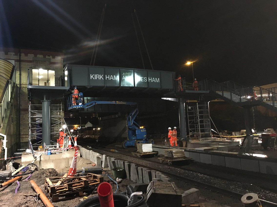 Preston to Blackpool upgrade continues as new footbridge is installed at Kirkham & Wesham station: Kirkham and Wesham bridge lift