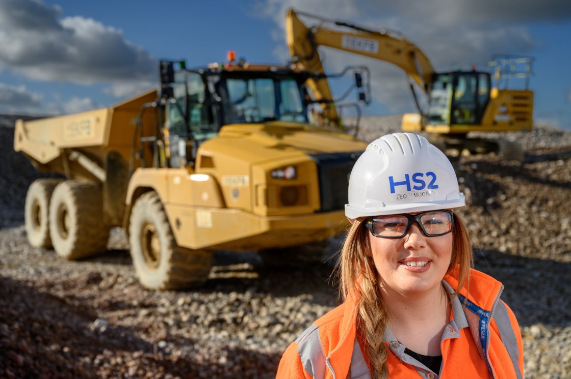 Leoni Moore: Leoni Moore from Northamptonshire now works on the HS2 project after training at one of the programme's Operator Skills Hubs