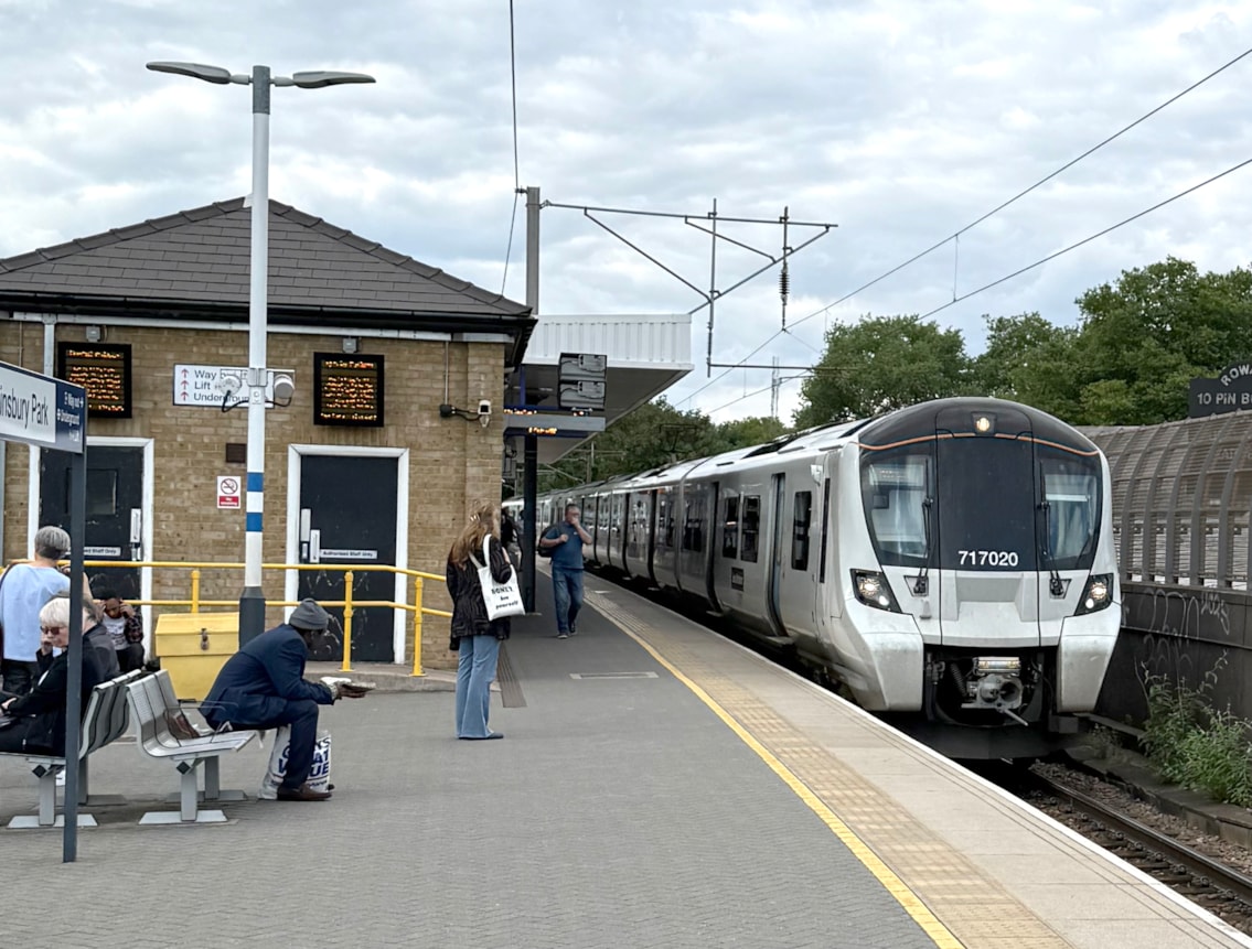 First 717 in pass service in 3.6.0 Finsbury Park
