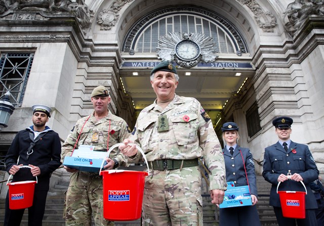 London Poppy Day 2020-14