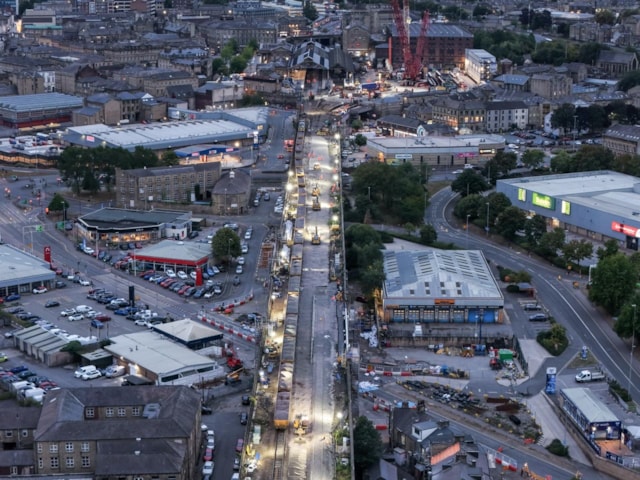 Hudd 30 day - viaduct track work: Hudd 30 day - viaduct track work