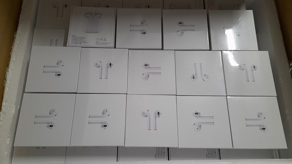 Counterfeit AirPod seller receives a two-year suspended prison sentence and 180 hours community service: Seized AirPods