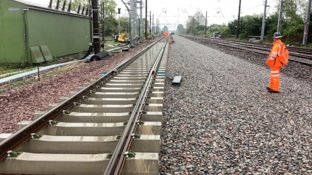 Major East Coast Main Line improvement work continues this weekend: Tollerton May Day work 1