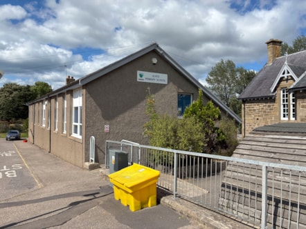 AIves Primary School building