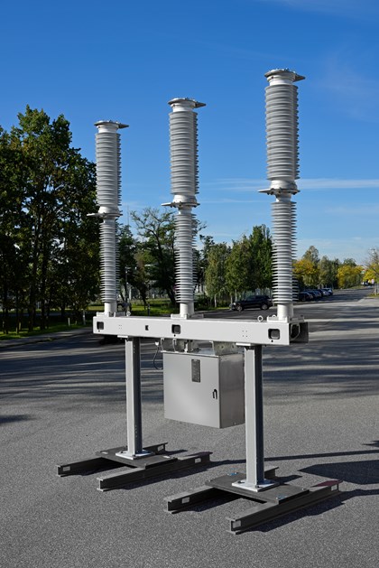 Siemens to provide UK’s first SF6 free 145kV vacuum circuit breakers in Scotland: 21-3