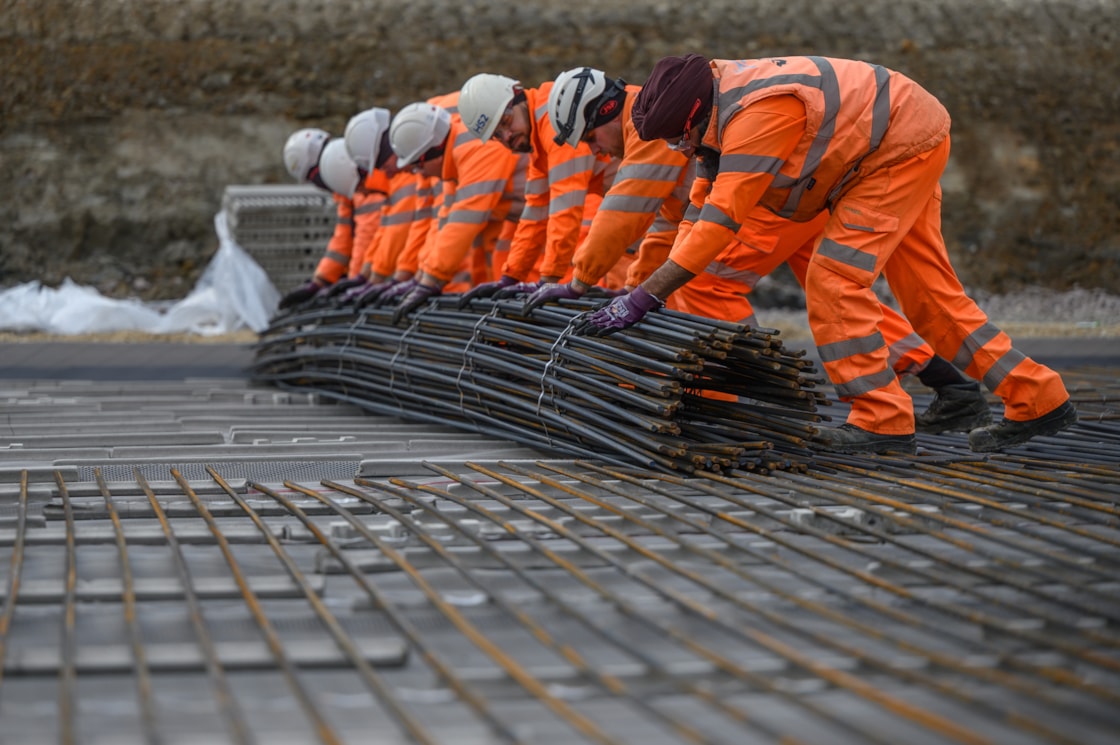 20251016 Greatworth  tunnel and slab laying-38