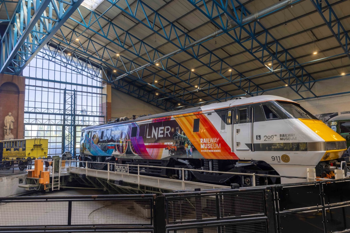 LNER Class 91 91150 on the turntable at the NRM