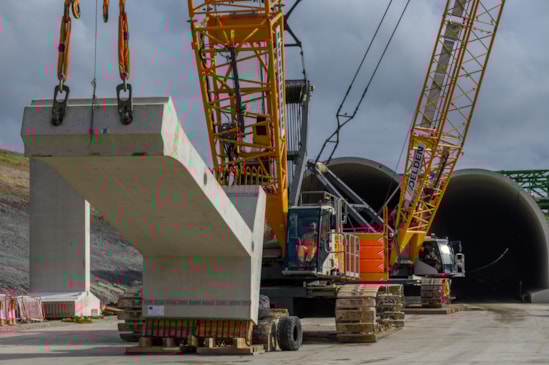 20251016 Greatworth  tunnel and slab laying-70