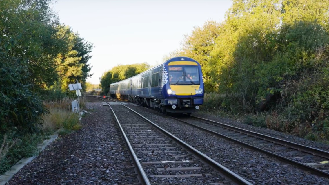 Scotland’s Railway invests £7.7m in new technology to tackle leaves on the track: DVRS trial 1