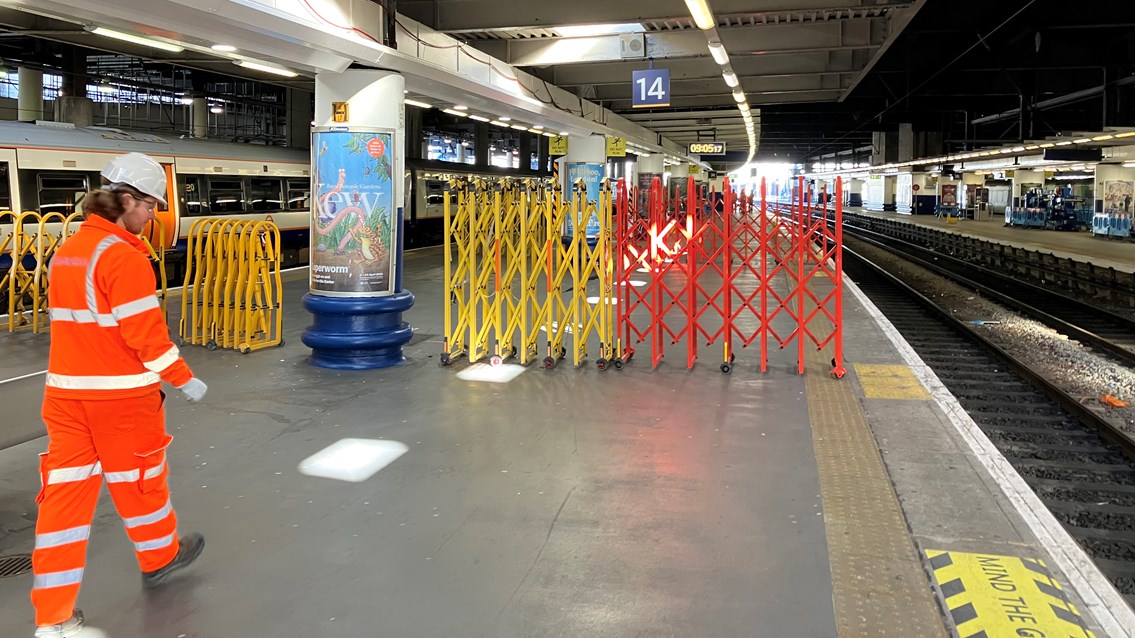 Platform closures at Euston station Easter 2023