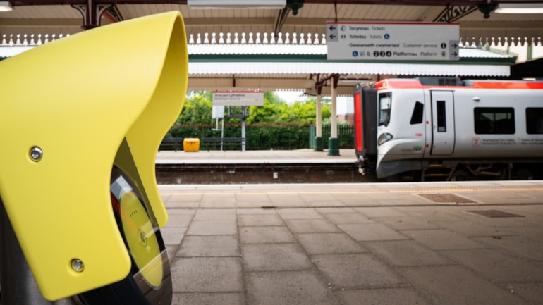 Transport for Wales launches contactless pay as you go rail travel in North East Wales