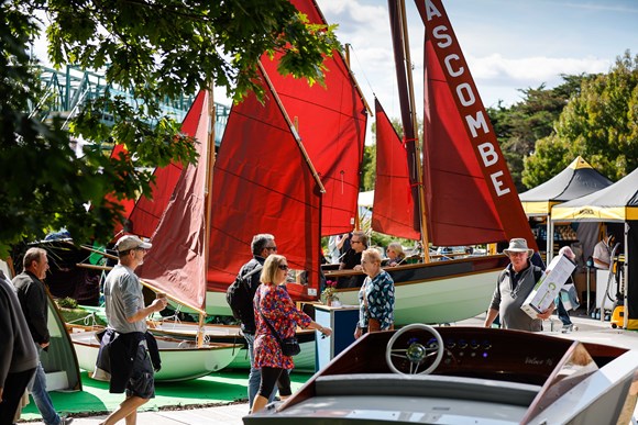 From the traditional to modern day classics be inspired with a visit to the Classic & Day Boat Zone, powered by Classic Boat Magazine, at the Southampton International Boat Show: sibs22d2-2225
