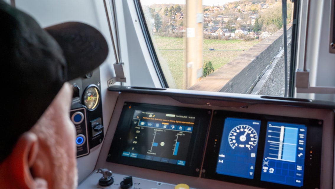 Passengers thanked as major East Coast Main Line upgrades reach milestones: Driver view over Welwyn Viaduct