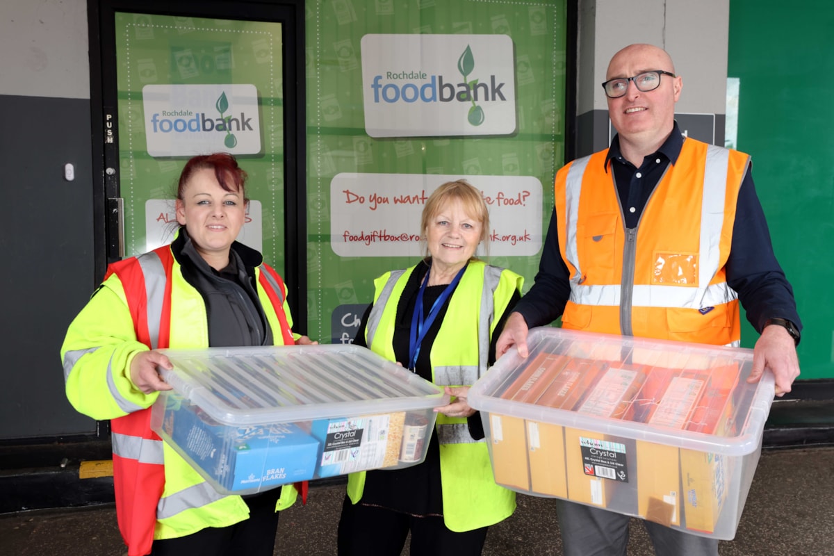 First Bus & Rochdale Foodbank5