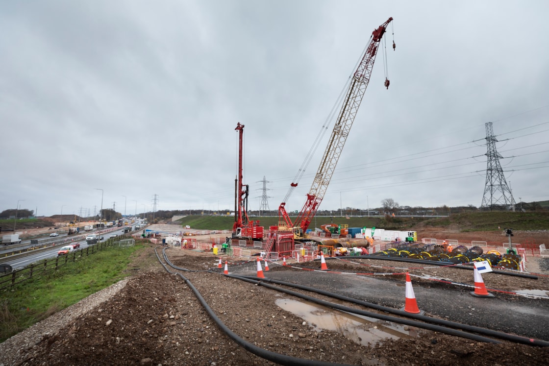 HS2 works to construct the M42 twin box structure