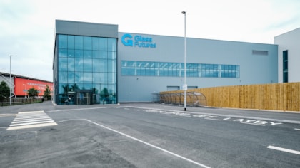 Glass Futures test furnace set to drastically cut glass-making emissions with Siemens technology: GLASS FUTURES 2023 014