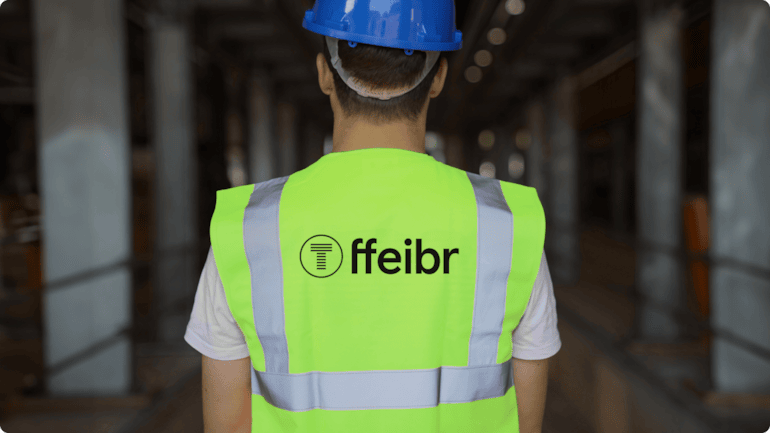 TfW ffeibr extends next generation full-fibre network into the heart of Cardiff