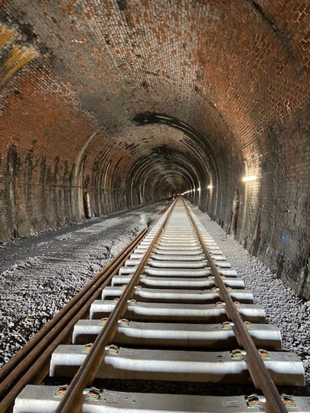 Tunnel - Track Installation 2