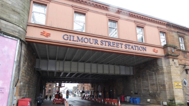 Historic Paisley railway bridge receives £500k makeover: Gilmour Street-4