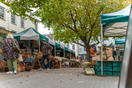 Witney Market-01332 CIS