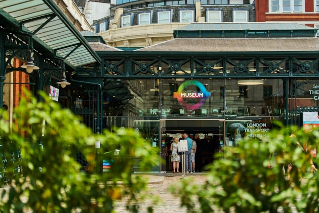 London Transport Museum on Covent Garden Piazza © London Transport Museum