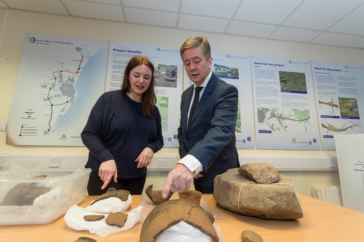 Julie Lochrie, Headland Archaeology