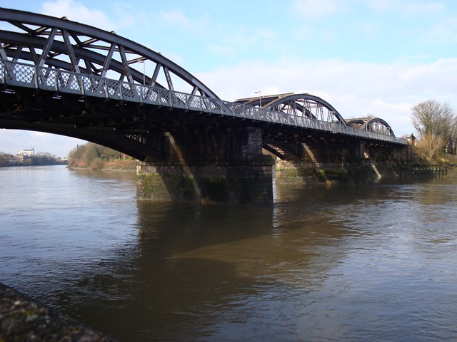 Barnes Bridge: Barnes Bridge, one of London’s landmark bridges is to get a £3m makeover, courtesy of Network Rail.