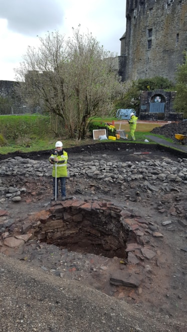 Eilean Donan Castle lime kiln excavation 2. Image copyright FAS Heritage