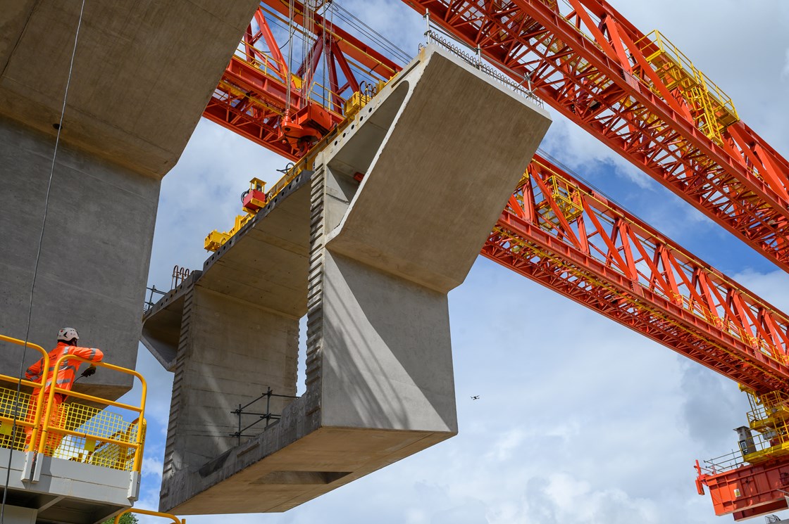 Construction starts on the Colne Valley Viaduct with the launch of a giant bridge building machine-13: Construction has started on the Colne Valley Viaduct as a 160m long bridge building machine begins construction. 

It will install 1,000 individual segments – each one unique and ranging from 60 to 140 tonnes. All will be 4m wide, up to 4m long and up to 6.7m high.

Tags: Construction, Colne Valley Viaduct, Bridge. Engineering