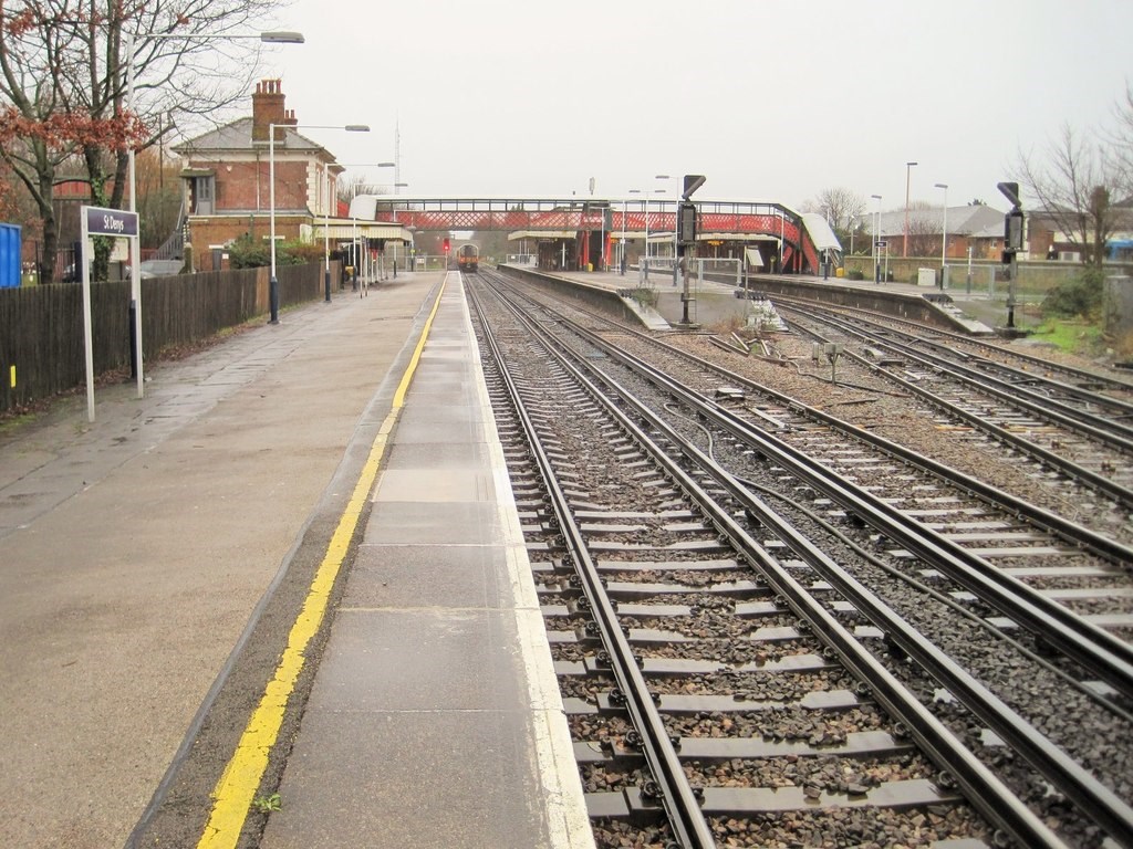 Trains delayed after vandals throw debris onto tracks near Southampton: St Denys station