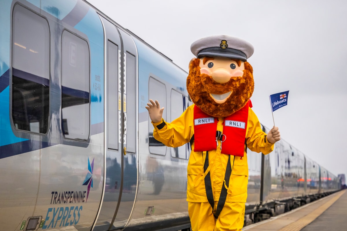 RNLI Cleethorpes by Jonny Walton  10