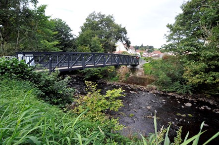 Waterhaughs footbridge Darvel 14