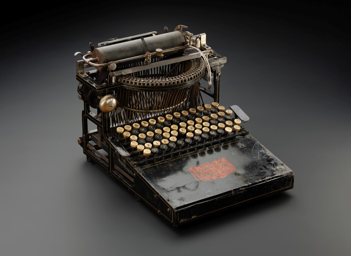 Caligraph No. 4 typewriter c.1895-1900