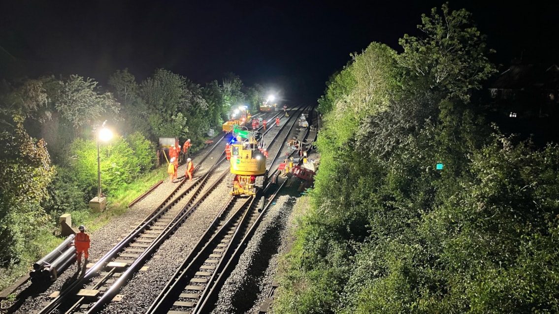 Trains running again between Gloucester and Bristol after engineering work completed: Early May BH work glocs-bris