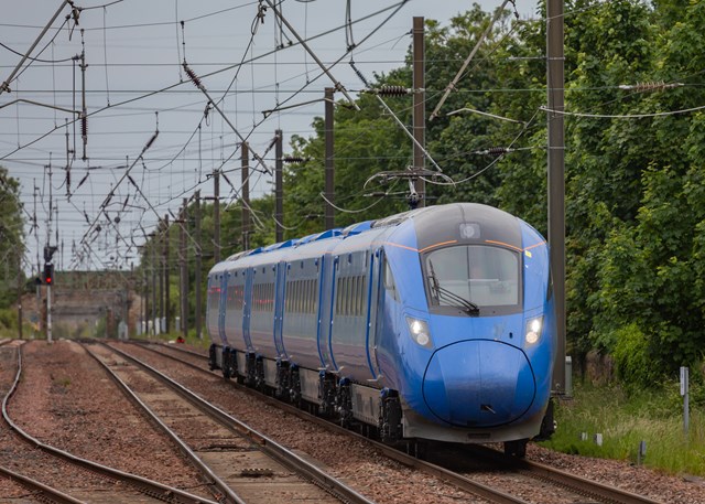 Overnight tree cutting on railway line between Innerwick and Penmanshiel: Lumo on ECML