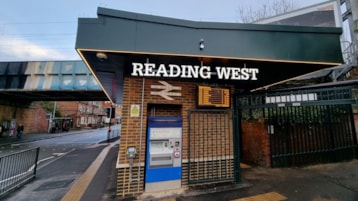 Reading West 6E cropped-2