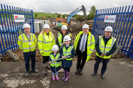 Cllr McMahon with Linda McAulay Griffiths, Head Teacher Jemma Donnelly, Evie and Lucy, Robin Patterson and Ian Boyd from Kier