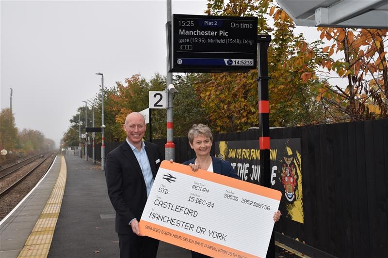 Chris Jackson and Yvette Cooper MP at Castleford station