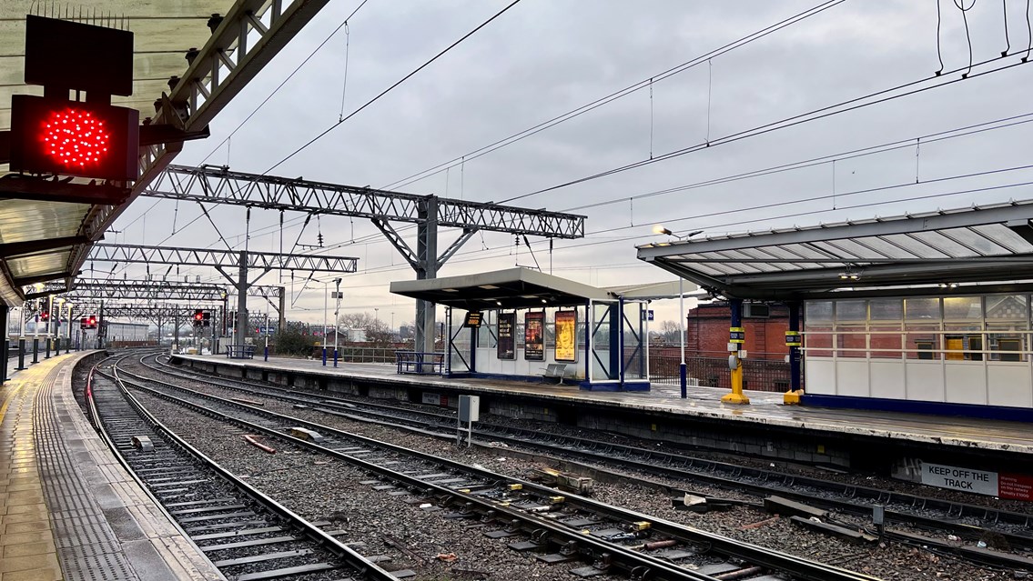 Empty platform 12 looking over at 13 and 14 Manchester Piccadilly - December 2022