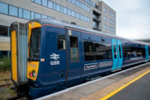 Southeastern unveils community-named Bayeux Tapestry train-9: Southeastern unveils community-named Bayeux Tapestry train-9