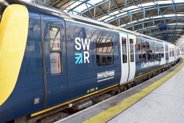 SWR NR Wessex White Ribbon train