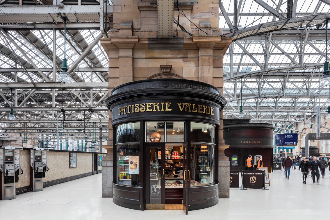 Glasgow Central - Patisserie Valerie: Glasgow Central
railway station
train station
retail
shops
shopping