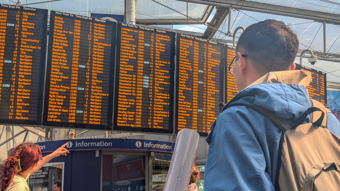 Manchester Piccadilly passengers2 cropped-2