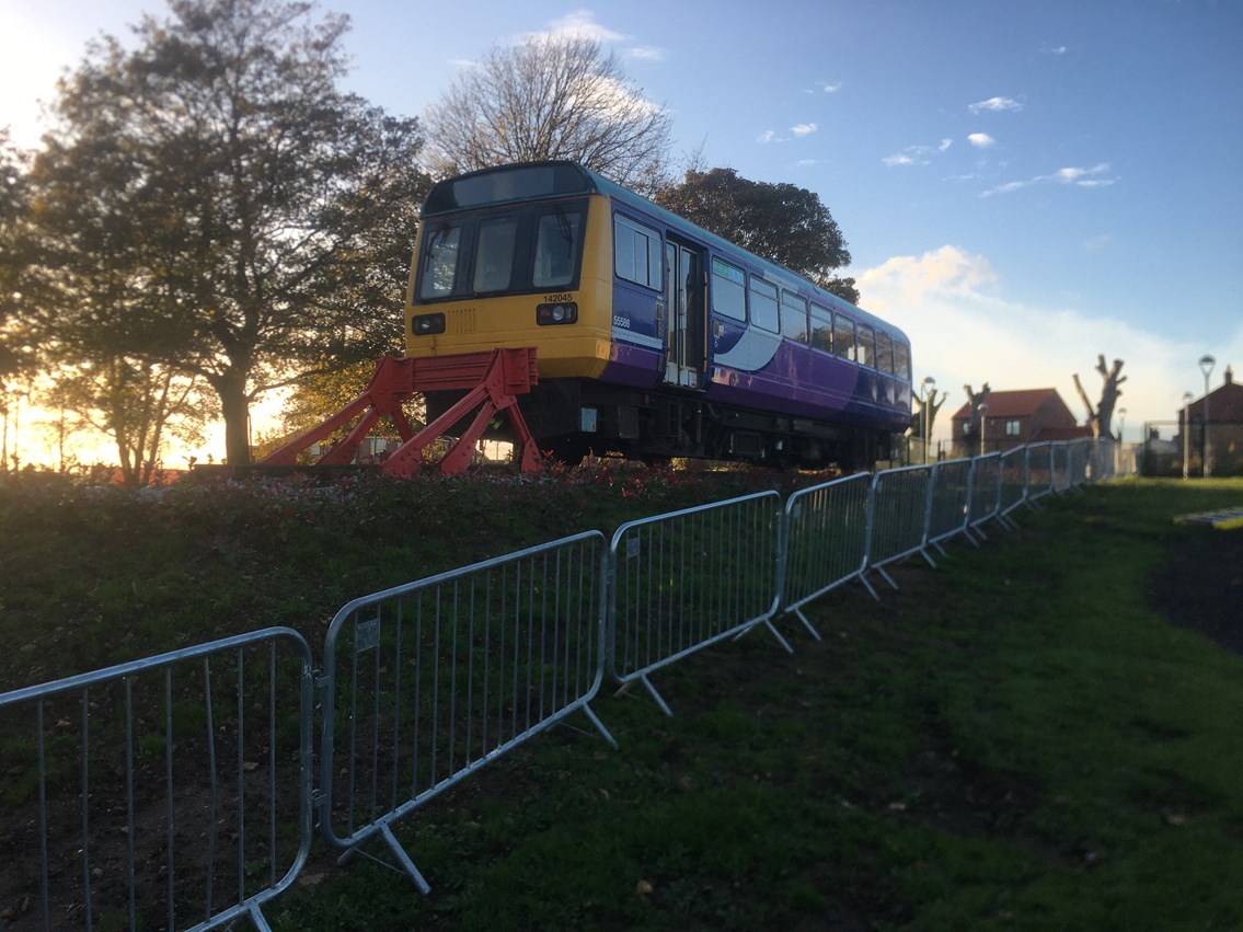 Network Rail teams help County Durham school with project to transform old train carriages into new library