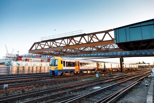 Tennison Road bridge is jacked into place over the live railway at Croydon: Tennison Road bridge is jacked into place over the live railway at Croydon