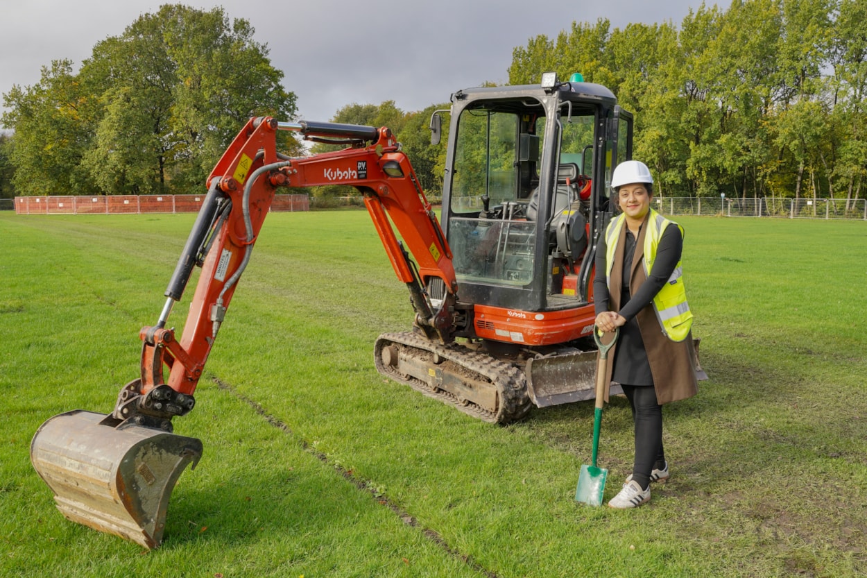 Cllr Arif Woodhall Sports Hub 2: Developers have started digging on Woodhall Sports Hub in Calverley, which is set to offer top class sports pitches and a completely new space for the community to meet.

Three new full-sized artificial 3G pitches and one new natural grass pitch will ensure that all local junior sports teams have equal access to quality facilities.