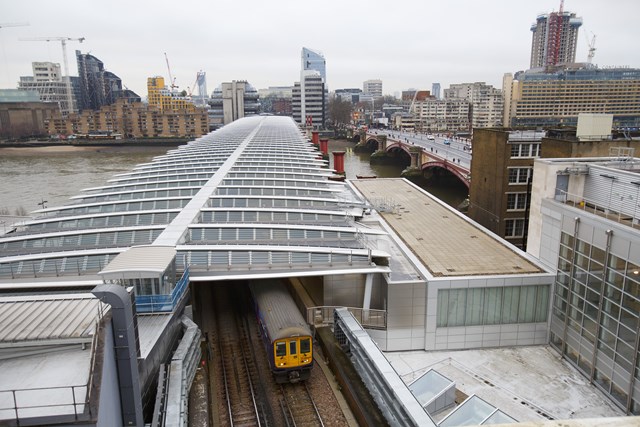 Solar bridge on roof of Blackfriars station