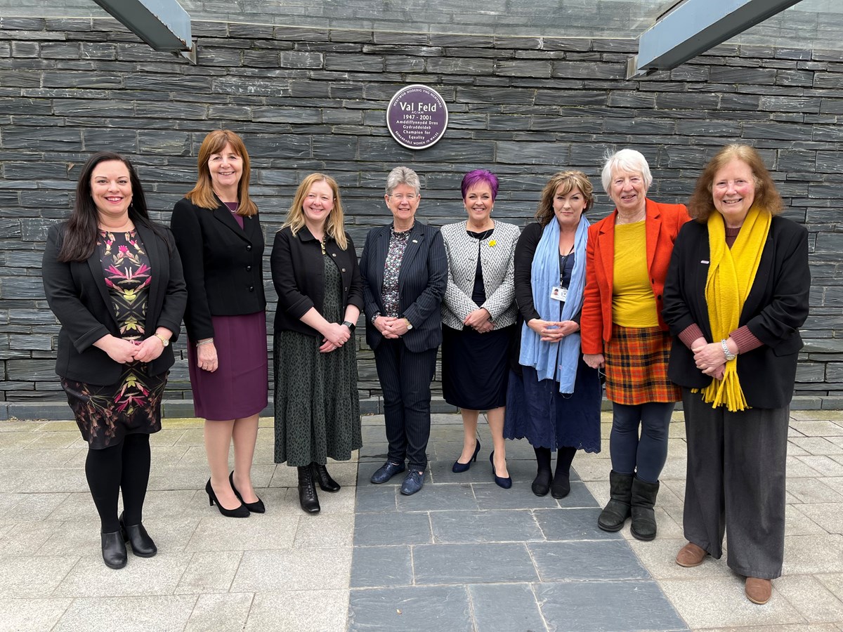 MSJ with Val Feld Purple Plaque