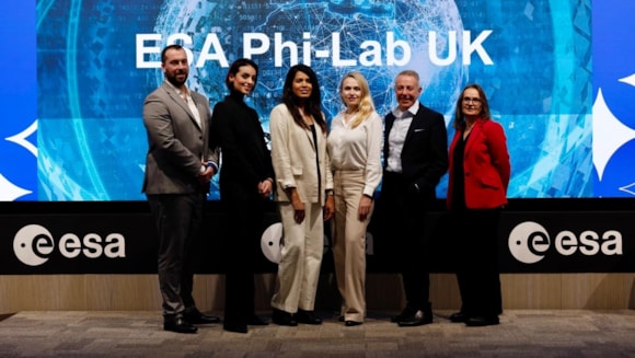 ESA Phi-Lab UK funding awarded to address sustainable agriculture and space environmental challenges with AI: ESA Phi Lab UK ASC