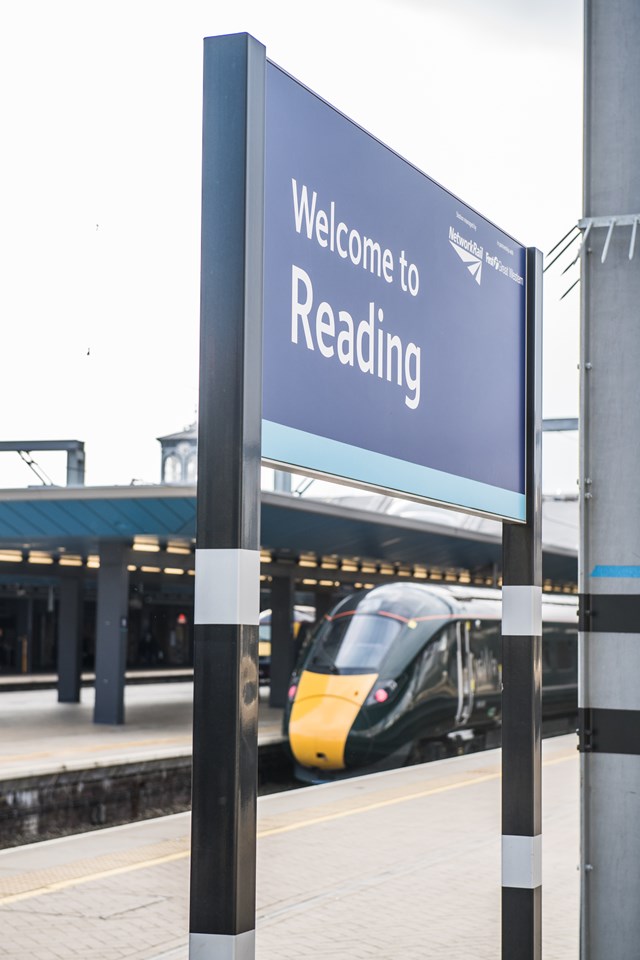 Reading station celebrates three decades of improvements since a right Royal visit: Reading station